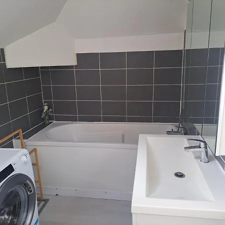 Apartment Avec Place De Parking *